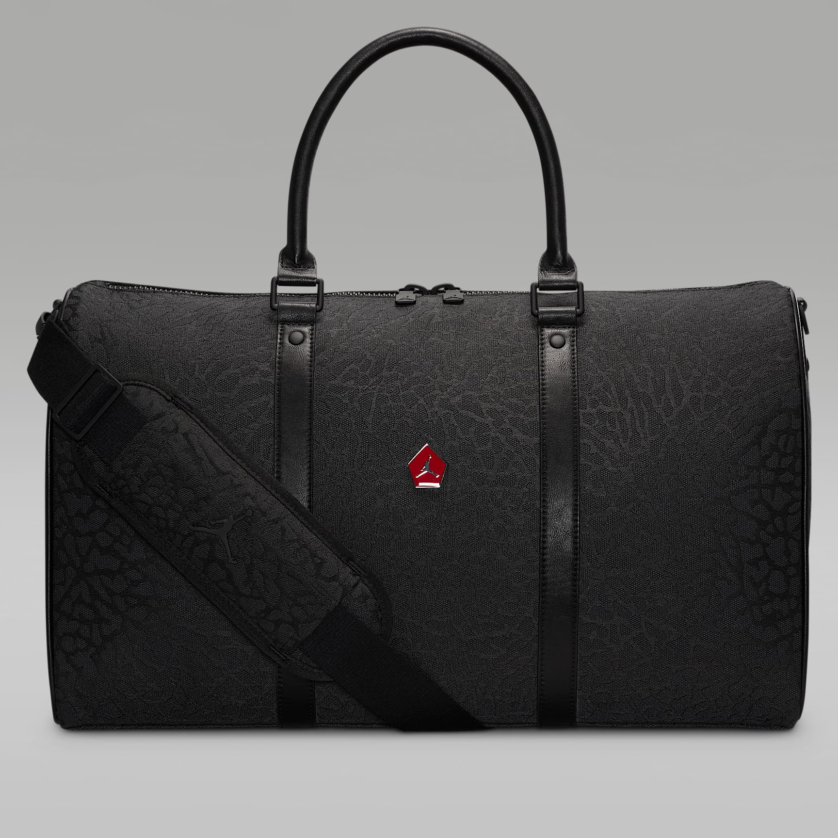 Jordan Icon Duffel Bag (25L). Nike.com